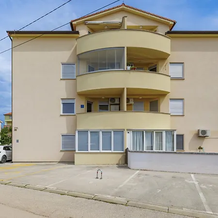 Canary By Interhome Apartment