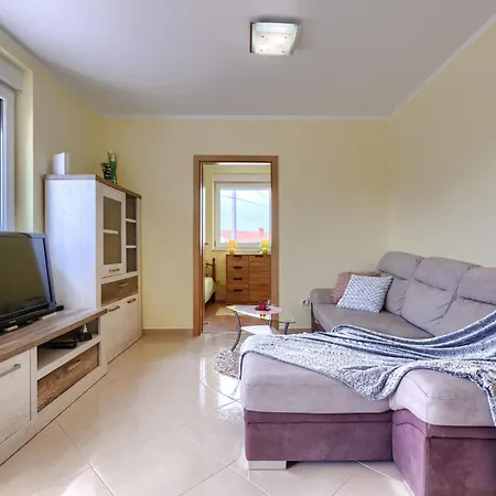 Canary By Interhome Apartment